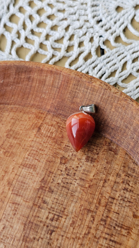 آویز سنگی طبیعی چندرنگ دوکی
